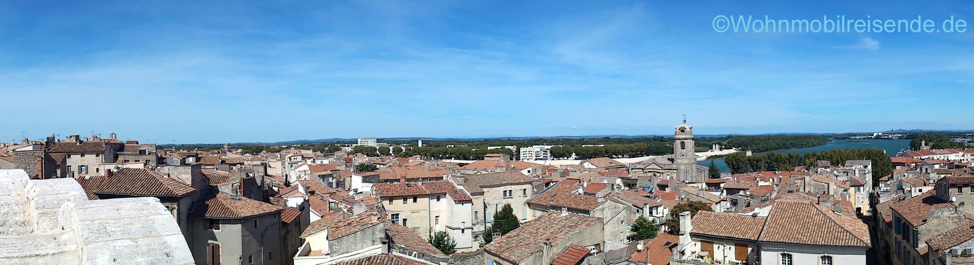 Stellplätze in Frankreich - Dächer von Arles